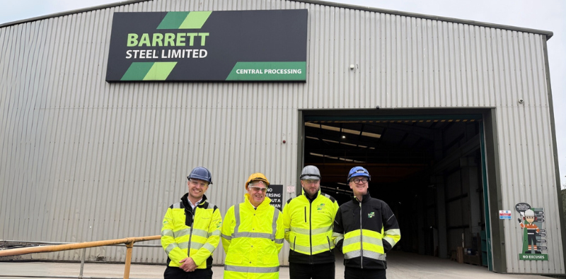 Sir Nic Dakin MP Visits Processing Centre Amid Industry Challenges
