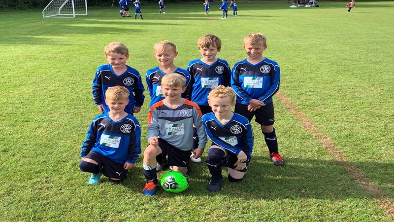 A H Allen SteelStock Sponsor Trowell FC Under 8's Football Team